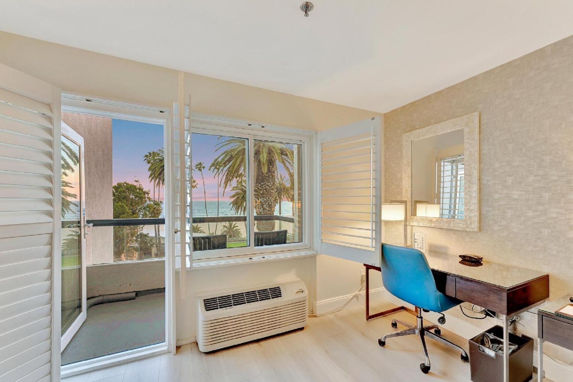 Hotel Ocean View Santa Monica
